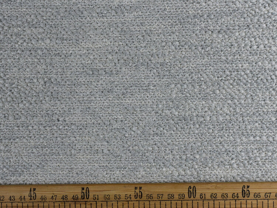 Heavy Weight Chunky Nubby Ivory Gray Boucle Upholstery Fabric For Chair 57"W/630GSM-Clouds