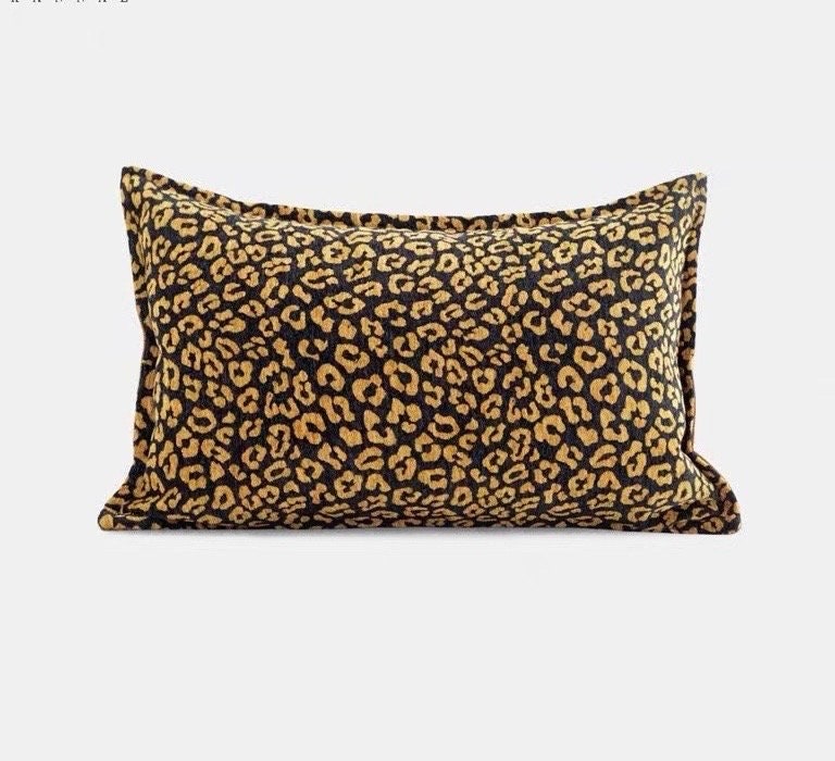 Modern Leopard Pattern Luxury Black Gold Chenille Upholstery Fabric|Exotic Animal Woven Jacquard Upholstery Fabric for Furniture and Pillows