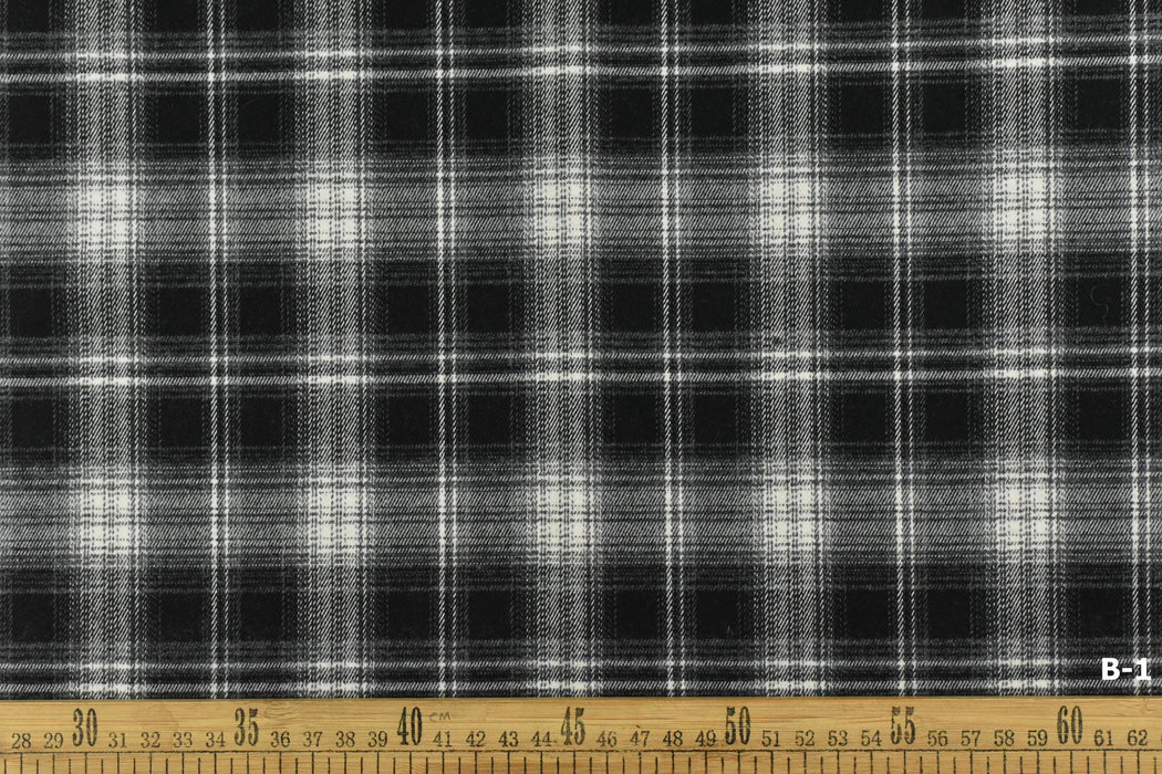 Heavy Weight Durable Comfortable Black White Check Plaid Country Upholstery Fabric For Chair|Vintage Geometric Jacquard Fabric For Cushion