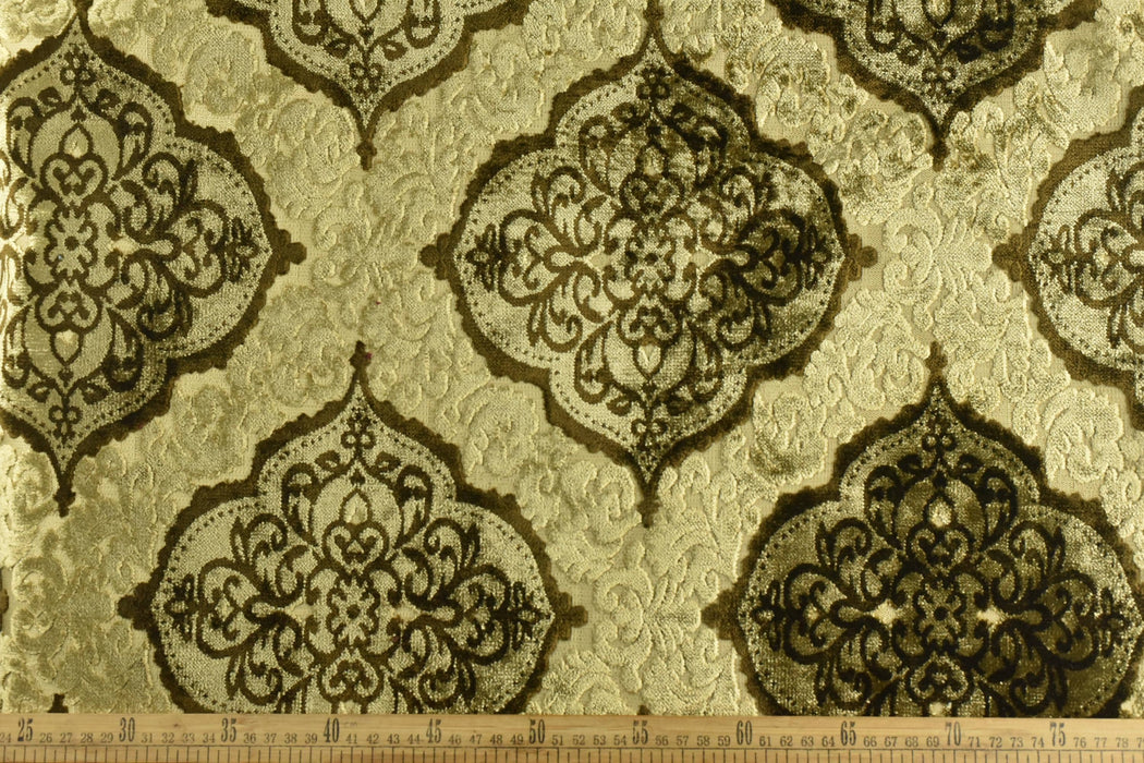 Designer Heavy Weight Light Gold Large Damask Floral Upholstery Fabric For Chair|Retro Floral Home Decor Fabric For Furniture Drapery