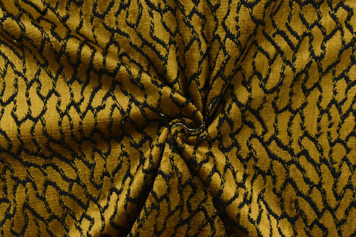 Heavy Weight Gold Black Abstract Geometric Upholstery Fabric For Chair|Hgh End Black And White Designer Velvet Fabric For Furniture