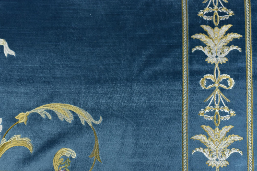 Clearance Sale!Luxury Vintage Red Green Purple Floral Embroidered Baroque Floral Velvet Fabric Blue Cut Velvet Fabric For Curtain and Chair