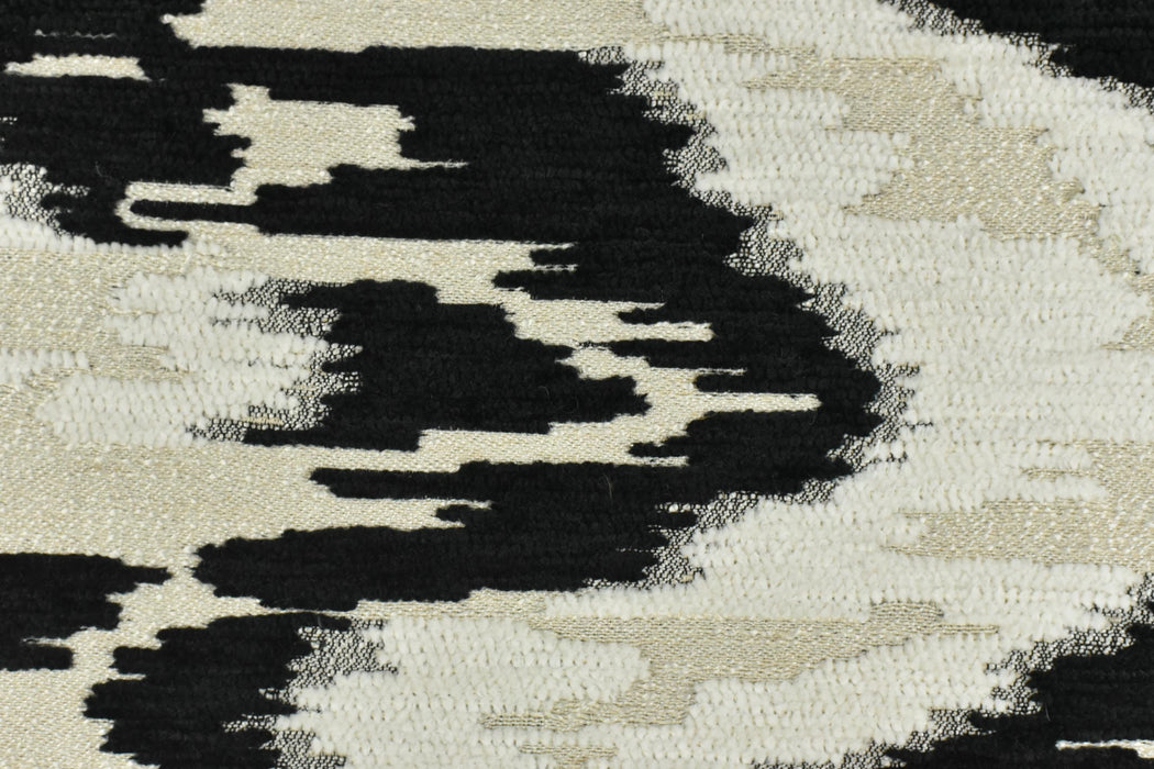 Heavyweight Vintage Black White Beige Wavy Ikat Pattern Chenille Woven Upholstery Fabric For Chair|Raised Abstract Geometric Jacquard Fabric