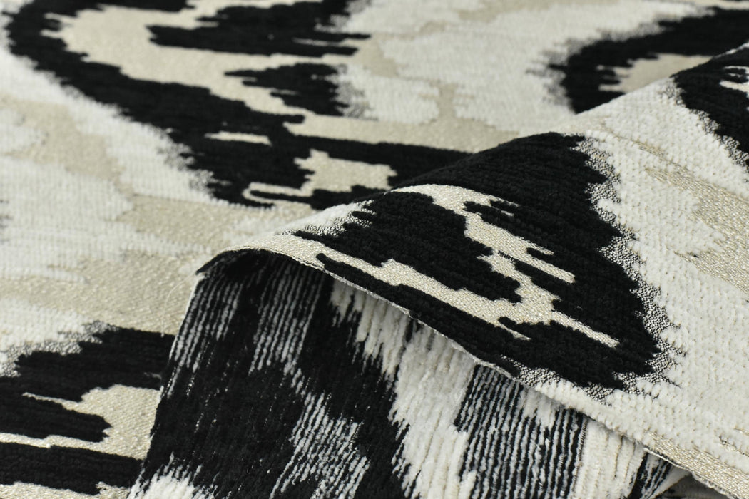 Heavyweight Vintage Black White Beige Wavy Ikat Pattern Chenille Woven Upholstery Fabric For Chair|Raised Abstract Geometric Jacquard Fabric
