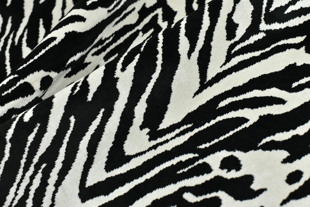 Heavy Weight Luxury Black White Zebra Abstract Animal Skin Print Cut Velvet Upholstery Fabric For Chair Couch|Geometric Wild Animal Fabric